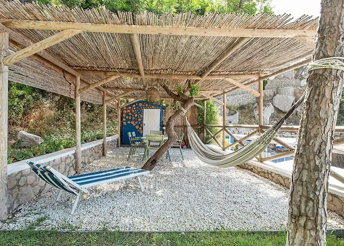 Willa Tenuta Saracena Capri, Private Front Estate With Panoramic Pool