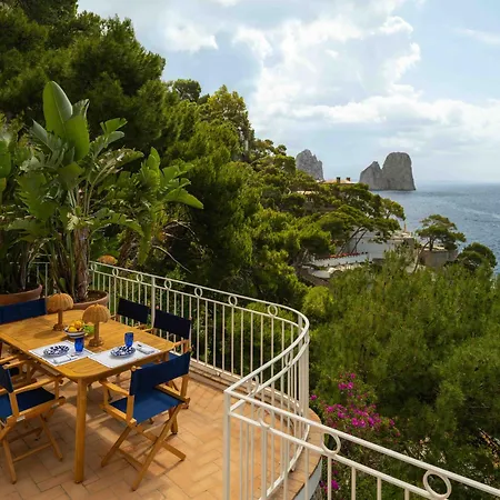 Tenuta Saracena Capri, Private Front Estate With Panoramic Pool
