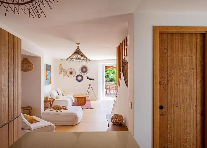 Tenuta Saracena Capri, Private Beach Front Estate With Panoramic Pool